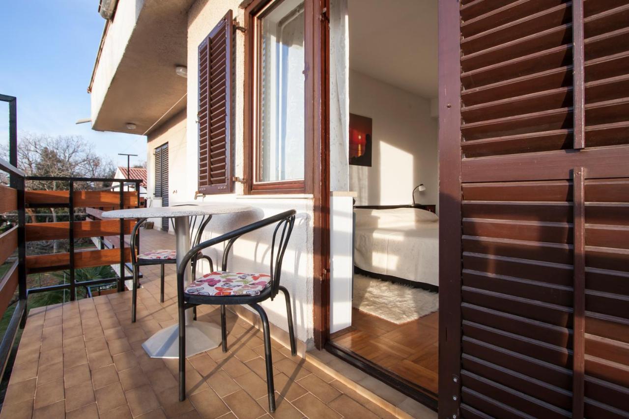Apartment Nola By Rent Istria Poreč Buitenkant foto